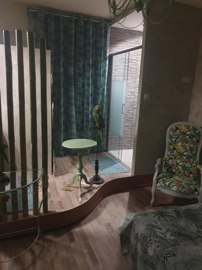 La Maison Porte Bonheur Chantelle Εξωτερικό φωτογραφία