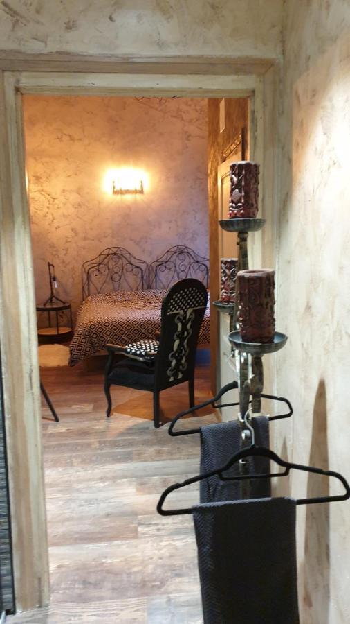 La Maison Porte Bonheur Chantelle Εξωτερικό φωτογραφία