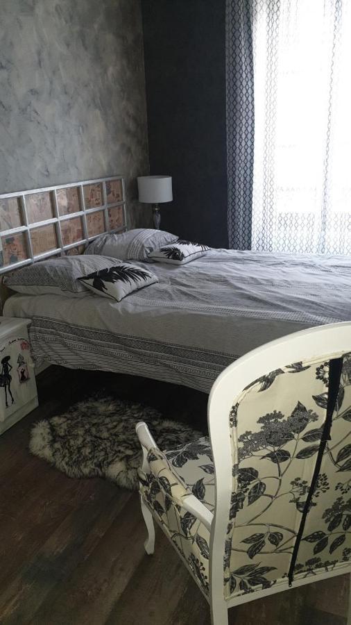 La Maison Porte Bonheur Chantelle Εξωτερικό φωτογραφία