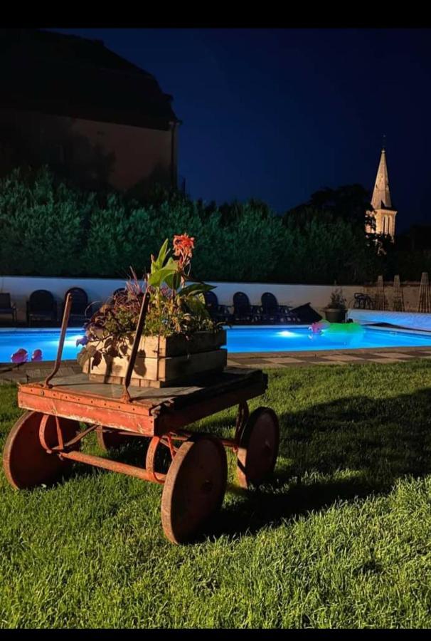 La Maison Porte Bonheur Chantelle Εξωτερικό φωτογραφία